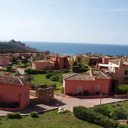 Calarossa Village